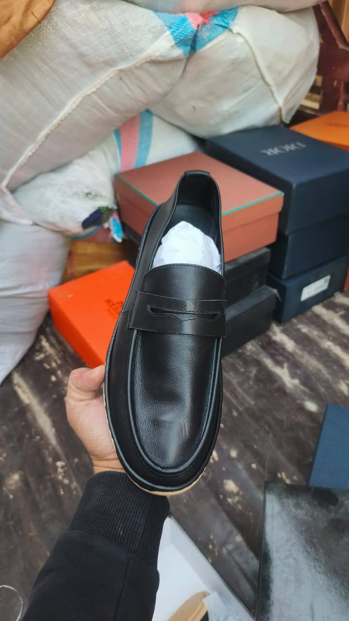 السلام عليكم عندي شلعه ماركات فقط صيفي بدي ماركات فول ماستر ايطالي وتركي سليبر احذيه جاكيت قمصله تراك بجامه بدي هوايه موديلات قويه مامصور الي يشلعهن كلهن سهله يتفضل خاص وبخدمته عنوان بغداد مال محل معزل كله ماركات مو شعبي ولا تجاري


**إذا كنت صاحب هذا الإعلان وتريد حذفه لأي سبب، رجاءا أرسل رسالة إلى الدعم الفني**