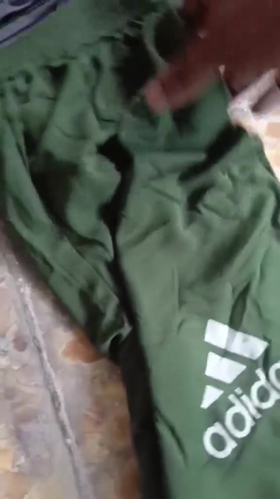 شورت خامه تركي. شبابي.  السعر للدرزن 10الاف    سعر للكميه.   العدد الموجود  150 درزن.     الموقع بياع


**إذا كنت صاحب هذا الإعلان وتريد حذفه لأي سبب، رجاءا أرسل رسالة إلى الدعم الفني**