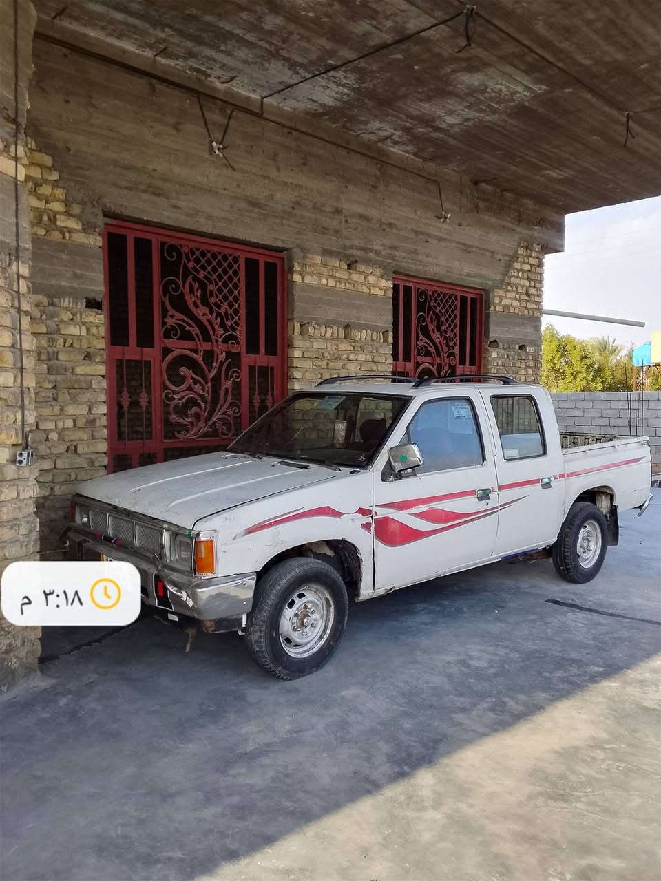 سلام عليكم بيكم للبيع نيسان موديل ٨٨ رقم بغداد نكليزي سنويه 2029 دواخل نضيفه سياره مثل ما واضح بل صور الاستفسار اكثر ع الرقم ***********
