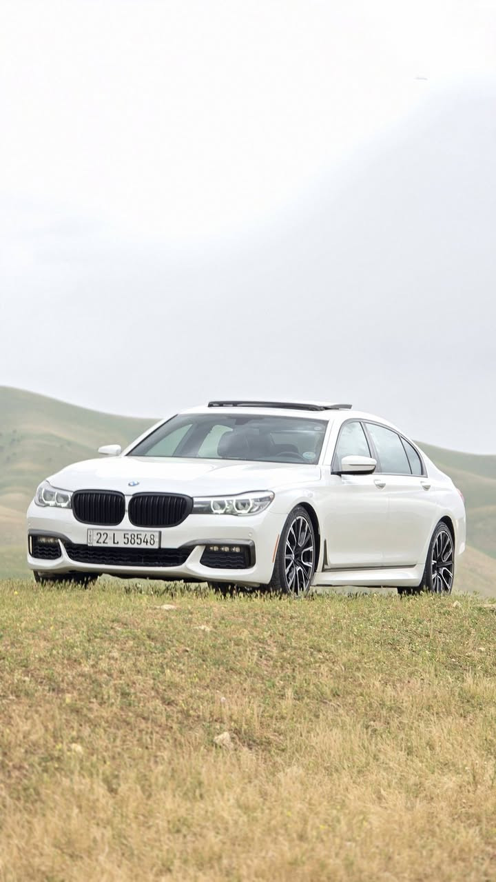 Bmw 740li 2018 m pakij
ماشي ٩٨ الف ميل
صوره سونه ر موجود 
سعر 268 
فقط بيع
***********
***********
