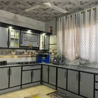 كاونتر  البيع استعمال قليل جدا  مكان بغداد للاستفسار عل خاص او اتصال 0...