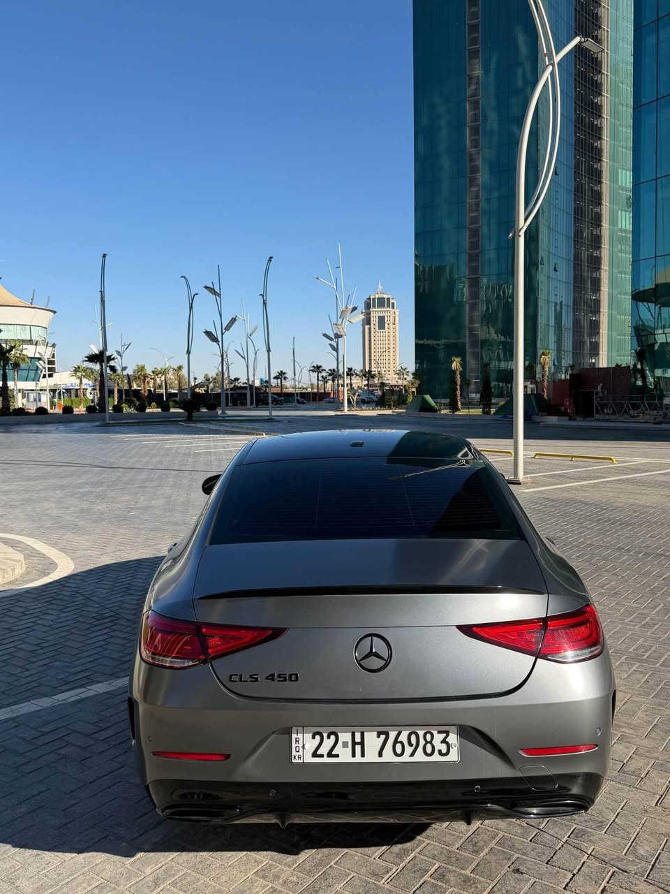 Mercedes benz CLS 450 
موديل2021
محرك V6 3.0L turbo🚀🚀🚀
سيارة لون بلادي مطفي 
بلادي AMG فول مواصفات 
مواصفات:
بصمة
فتحة
٣٦٠ درجة رادار و كاميرات و حساس
برده خلفيه كهربا 
سيستم سماعات برامستر 
صندوق شفط 
واير ليس جارج
كشنات كهربا و خزن و تدفئه 
داخل ٦٤ الوان 
و بعد بيها هواي مواصفات 
ماشي ٦٤الف ميل
سيارة بيها بونيت و جاملغ صبغ بدون دواخل بدون ارباك كامل بلادي
بيها ٣ مكانات كلش صغير PDR
رقم شانصي: W1K2J5JB7MA087047
مكان سيارة اربيل 
سعر 390ورقة و بيها مجال
0️⃣7️⃣5️⃣1️⃣4️⃣5️⃣5️⃣3️⃣3️⃣4️⃣3️⃣ أربيل, العراق


**إذا كنت صاحب هذا الإعلان وتريد حذفه لأي سبب، رجاءا أرسل رسالة إلى الدعم الفني**