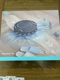 مكنسه ريبوت جديده ممستخدمه شغاله ملحقاتها كامله كنس فقط السعر ٥٠ للحجز...