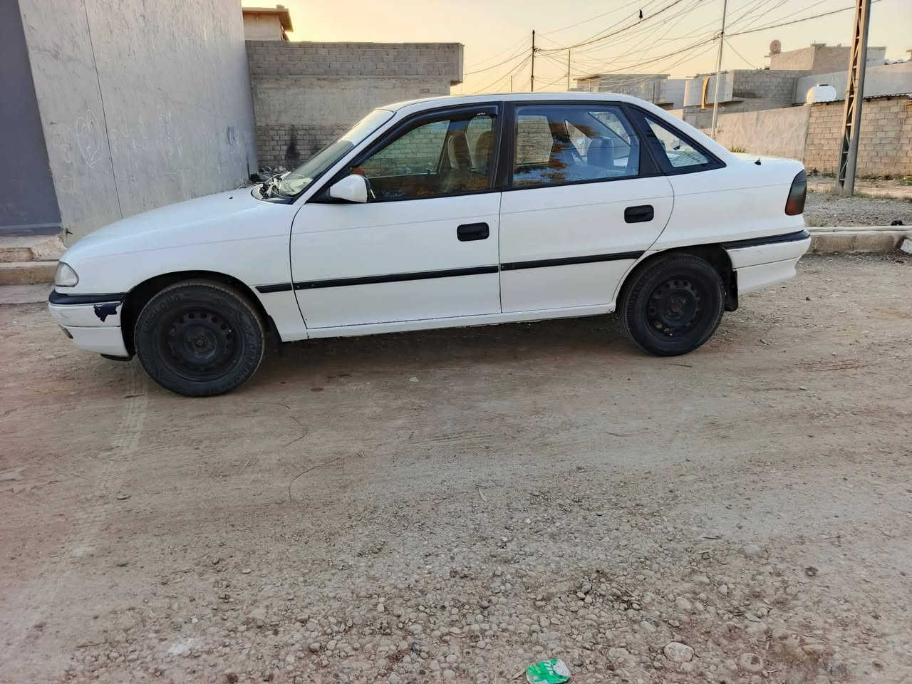 استرا صندوق موديل 97مشروع وطني هزه جديده شرعي بل موصل بدون صبغ *********** طخم جديد تدفيه تبريد
