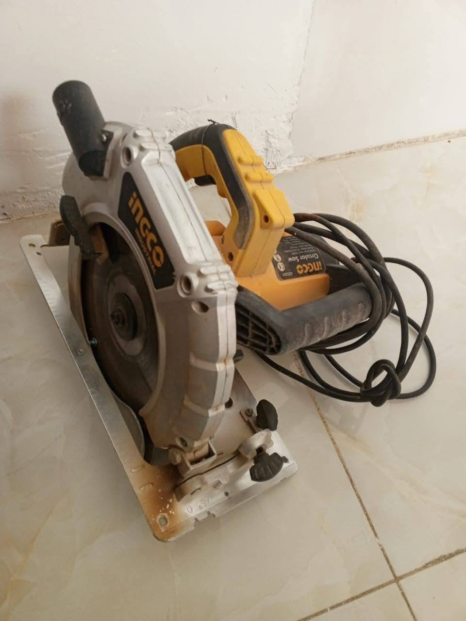 غراض للبيع نجاره مستعمله سبوع كنبرسر 200منشار مال تشريح 150ولكتر 150رقم ***********
