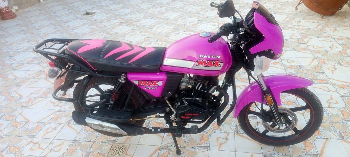 سلام عليكم دراجة ديوان ماكس البيع موديل 2022

طالعة 2023الماطور جديد مكفول كفالة عامة أوراق اصولي 

السعر1550مكاني بال حي الاستفسار الاتصال على الرقم 

هاتف  ***********
