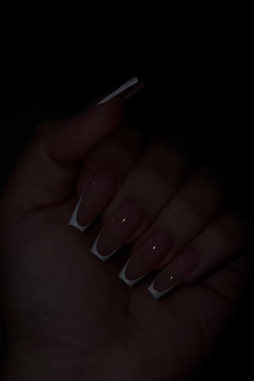 عروض العيد نزلت 🫣💅🏻.
اكرلك مع ديزاين اضفرين 15 الف فقط 

رموش اسبوعيه 5 الف فقط 

ضمان الاكرلك شهر 🩷.

العنوان الحسينيه السوق الاول

***********
