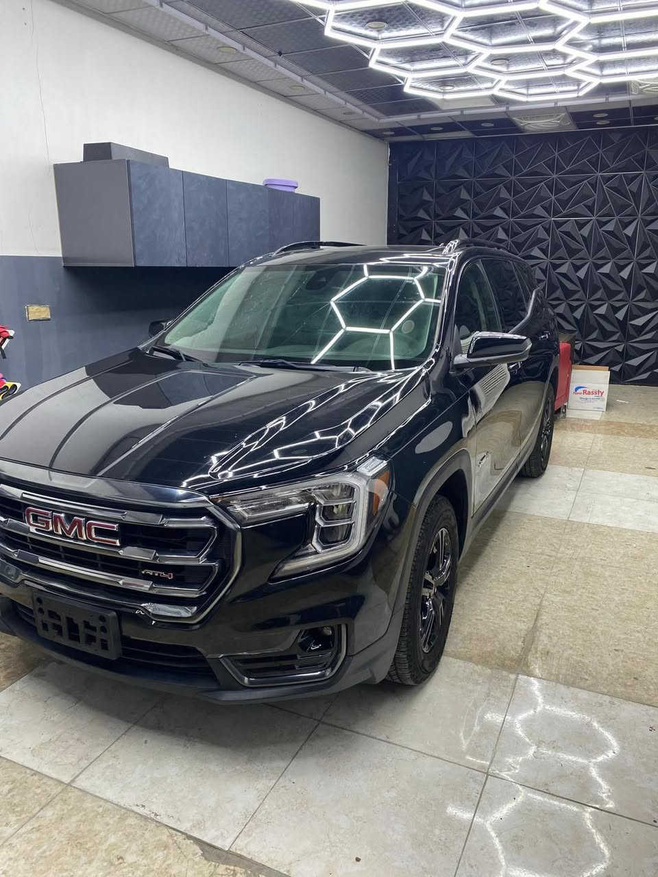 ملاحظة مهمة : لانتعامل بالسيارات المحجوزة جميع السيارات حرة تحويل بالأسم مدفوعة الكمارك و الرسوم 

  ☎️📞  *********** 

جي ام سي تيران 2024 🚘🚘🚘
اربيل: جي ام سي تيراين AT4, 2024🔥
عدد الأميال: 6,000 

*****************
هەولێر: جی ئێم سی تیرەین AT4, 2024🔥
ماوەی ڕۆیشتن: 6,000 

شوفرليت كوينكس 2025 🚘🚘🚘
اربيل: شيفروليه ايكونس LTZ, 2025🔥
عدد الأميال: 3,000 

*****************
هەولێر: شێڤرۆلێت ئیکۆنۆکس LTZ, 2025🔥
ماوەی ڕۆیشتن: 3,000 

#iQCars #كوينكس #تيران #تاهو #جمسي #تيران #يوكن #اربيل #بغداد  #اسعار_مناسبة
