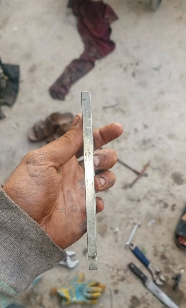 كاور تتمارك للبيع 
تعلاوه 8ملم
متوفر توصيل ***********
