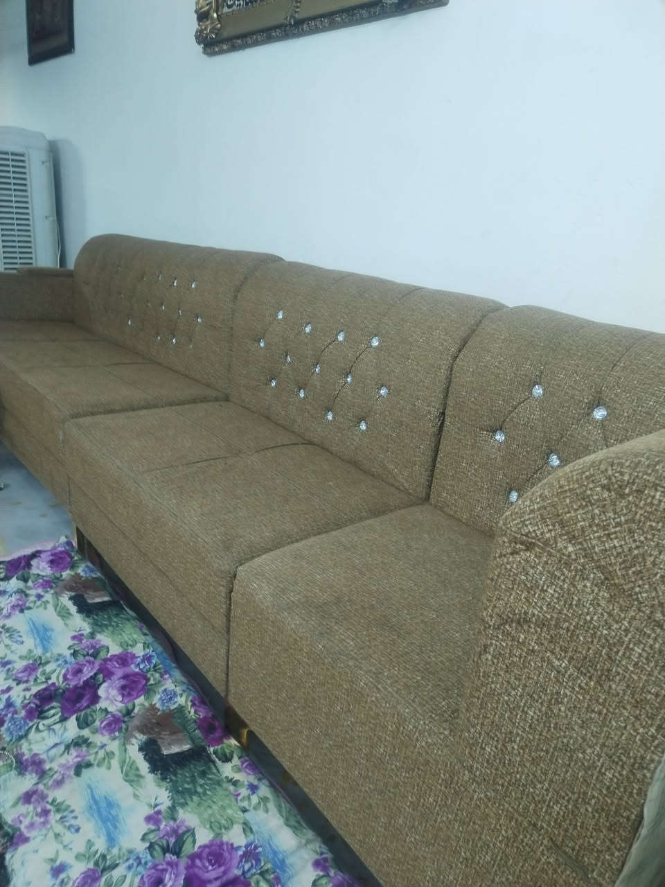 سلام عليكم ديوان اخو الجديد للبيع ***********
