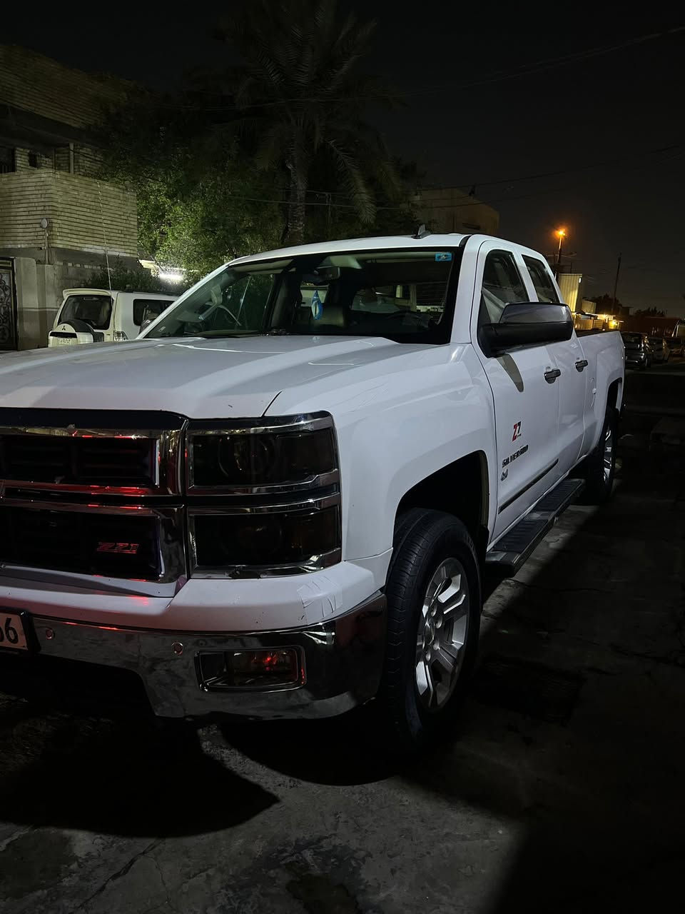 السلام عليكم 
عندي هذا الويل حجم 18 اصلي لا تصليح ولا فطر ولا شي قياس بلادي مال سلفرادو 
اريد ويل مراوس شعندك نزل مكاني بغداد البياع ***********
