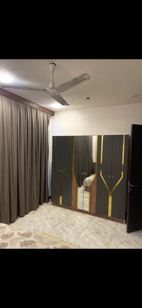بيت مؤثث للإيجار منطقه الدوره حي الشرطه مال ابو طياره قرب محكمه الدوره...