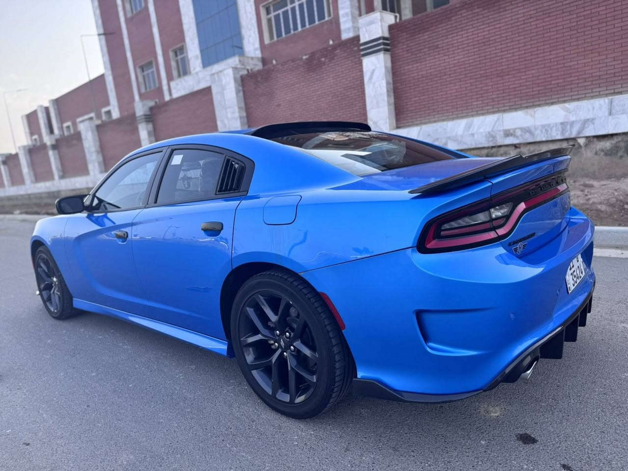 دوج جارجر GT PLUS 2023
وارد خليجي وكالة هارلم
كفالة عامة
اللون مميز
السيارة مغطاة PPF كامل من الوكالة
كت كامل كاربون فايبر
فتحة سقف
هيتر ستيرن
هيتر بالمرايا
كشنات كهرباء
كشنات تدفئة وتبريد
رادارات أمان
المسافة المقطوعة: 26 ألف ميل
رقم بغداد
تحويل ثاني يوم
السعر ( 338 $) وبيها مجال
للتواصل: ما متواجد على الفيس مكلف بل نشر 
وهاذ رقم صاحب السياره☎️  *********** 
.
