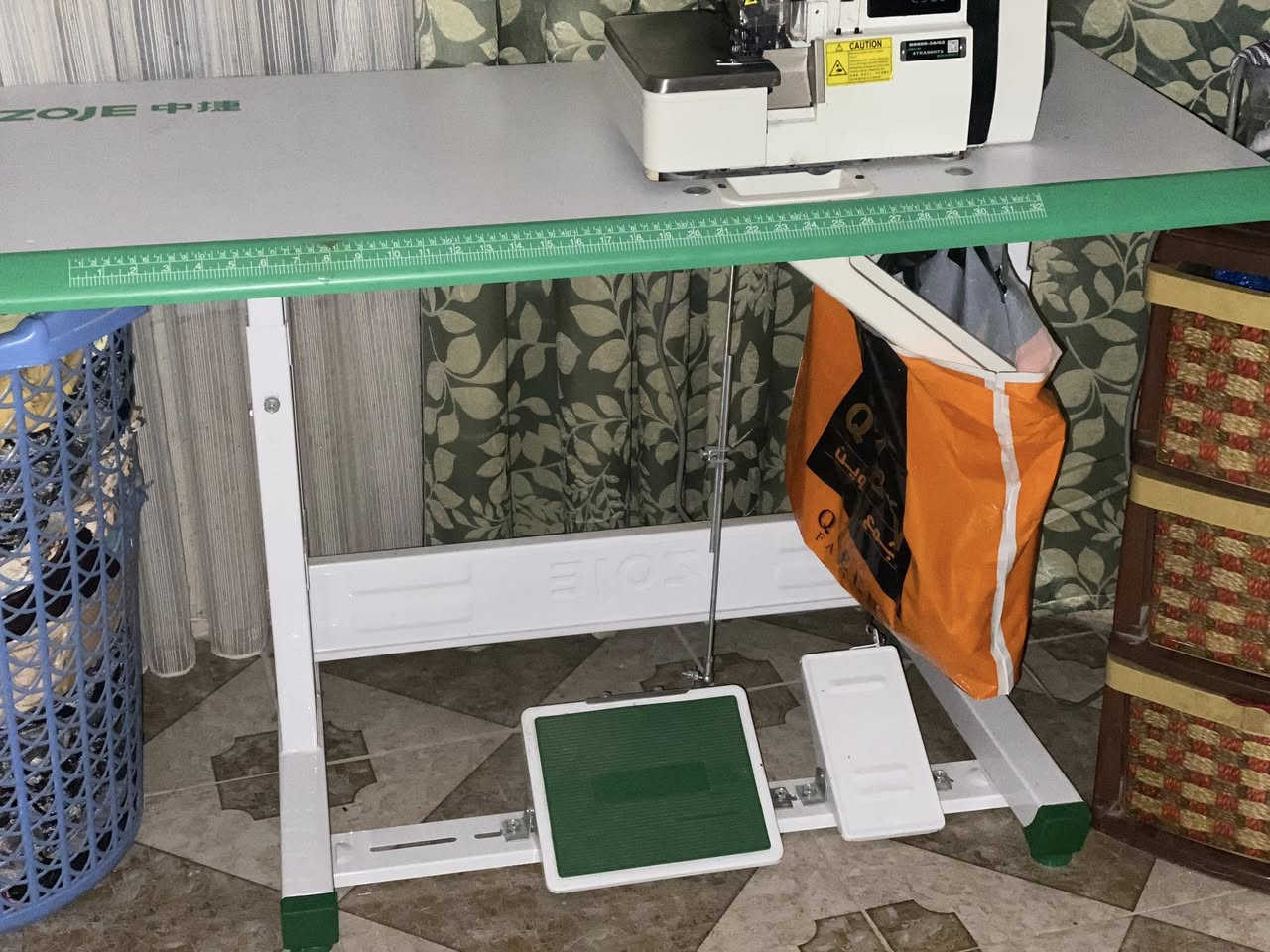 مرحبا عندي هاي المكينه اوڤر صناعي بعدها بالباكيت اشتريتها ومابيها ولاخدش محتاجه وريد ابيعها سعرها 500 وبيها مجال


**إذا كنت صاحب هذا الإعلان وتريد حذفه لأي سبب، رجاءا أرسل رسالة إلى الدعم الفني**