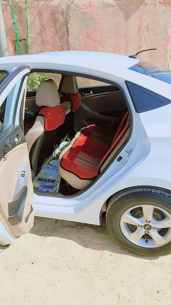 اكسنت2016 رقم بغداد
اكسنت خليجي 2016.  رقم بغداد مكينه حجم 1600 قطرتين دوش كير محرك مكفول تبريد  صدر خلفي امامي جديد السعر 110. بيها مجال ***********.  مكاني بغداد.
