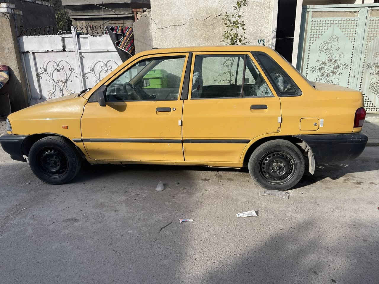 سلام عليكم سايبا ٢٠١٤ رقم انكليزي بأسمي هيئة غرامات مصفر هزة جديدة ضربته الجاملغ الخلفي جه اليمين السعر ٢٧ الشراي موجود خاص او واتساب مكاني الحسينية الراشدية***********
