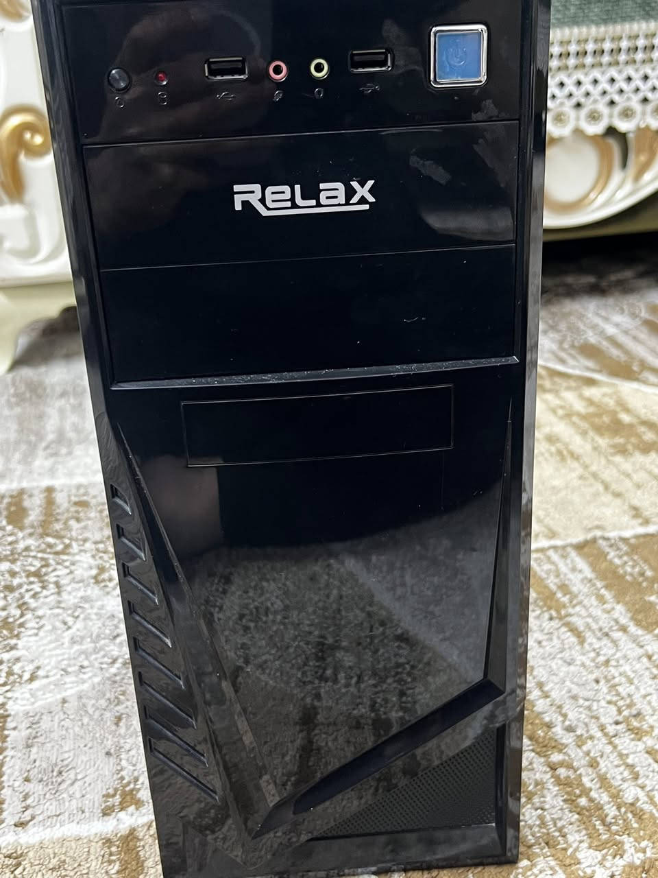 سلام عليكم كيس للبيع فقط كيس
I3-9100F
GT1030 ZOTAC
M.B ASUS H310 M-K R2.0
RAM 8 2666MHZ DDR4
P.S 600W 
HDD 500GB WD
SSD 128 LEXAR
السعر 250 وبيها مجال بسيط
مكاني شعلة الصدرين (حي الجوادين)
***********
