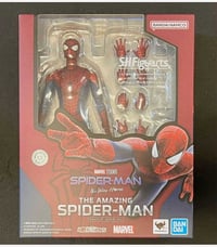 سبايدر نو وي هوم • باندي • رخاوة بالمفصل