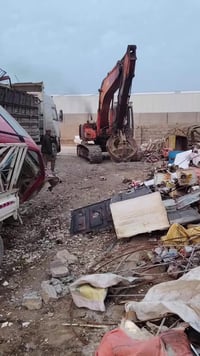 اشتري حديد ستكراب وفافون مولد عاطل دينمه محروكه سلاك اي شي عتيك ماعليك...