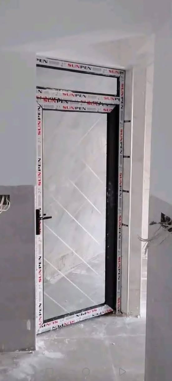 🌟 عرض خاص – لفترة محدودة فقط 🌟
سلايت ألمنيوم 7.5 ثلاث خطوط + زجاج + مانع ذباب
السعر: 60 دولار/م²
باب ألمنيوم مع زجاج
السعر: 130 دولار فقط للباب الواحد
شباك ألمنيوم مفصلي مع زجاج
السعر: 50 دولار/م²
💡 المميزات:
جودة عالية للألمنيوم والزجاج
تصميم عملي وفخم
مقاوم للذباب والغبار
مناسب لكل البيوت والمشاريع
📍 العنوان:
الموصل – الجانب الأيمن، مدخل الزنجلي من جهة البورصة، معمل الإبداع الهندسي
📞 للطلب والاستفسار:
+964 751 126 0102
