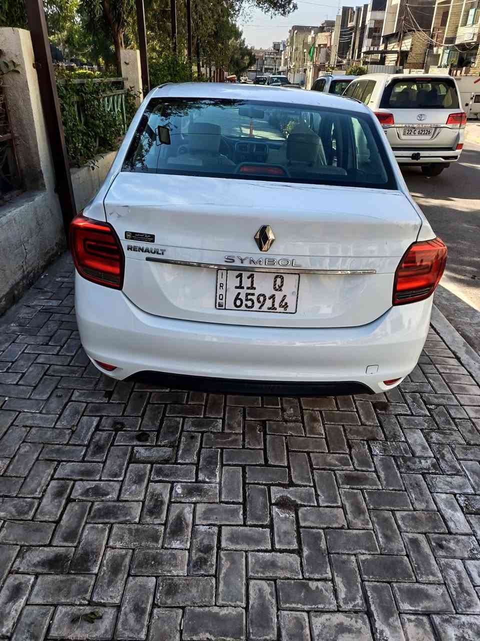 رينو سمبل للبيع مديل 2021 ( زيرو)
بغداد بسمي تحويل
 نفس اليوم 
محرك كير مكفوله
 كير اوتوماتيك
سيارة بعده بوضع شركة سيارة بعدة زيرو ما ماشية مكان بغداد الشعب 
سعر 120
***********
