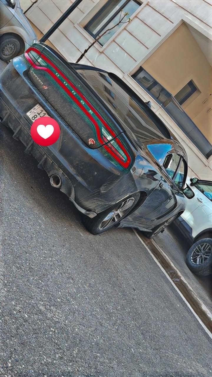 جارجر sxt فور ويل للبيع
فول عده الفتحه رقم بغداد بسمي موديل 2019

وعليه اضافات تزويد 

سياره مفوله شراي ادخل خاص


**إذا كنت صاحب هذا الإعلان وتريد حذفه لأي سبب، رجاءا أرسل رسالة إلى الدعم الفني**