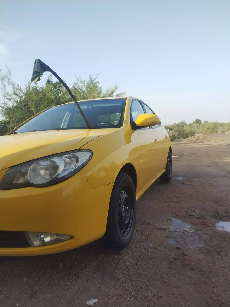 النترا ٢٠٠٧ أمريكي 
محرك ٢٠٠٠ بحاله جيده كير جديد
 طخم تاير جديد مسويلها ادامه كامله لمنظومة البنزين
 تبريد شغال كهربائيات كلها شغاله حساسات خلفيه شاشه تاب جاهزه مكفولة من العيب الشرعي السعر ٨٥ وبيها مجال
 مكاني ناصريه للاستفسار اتصل ***********
