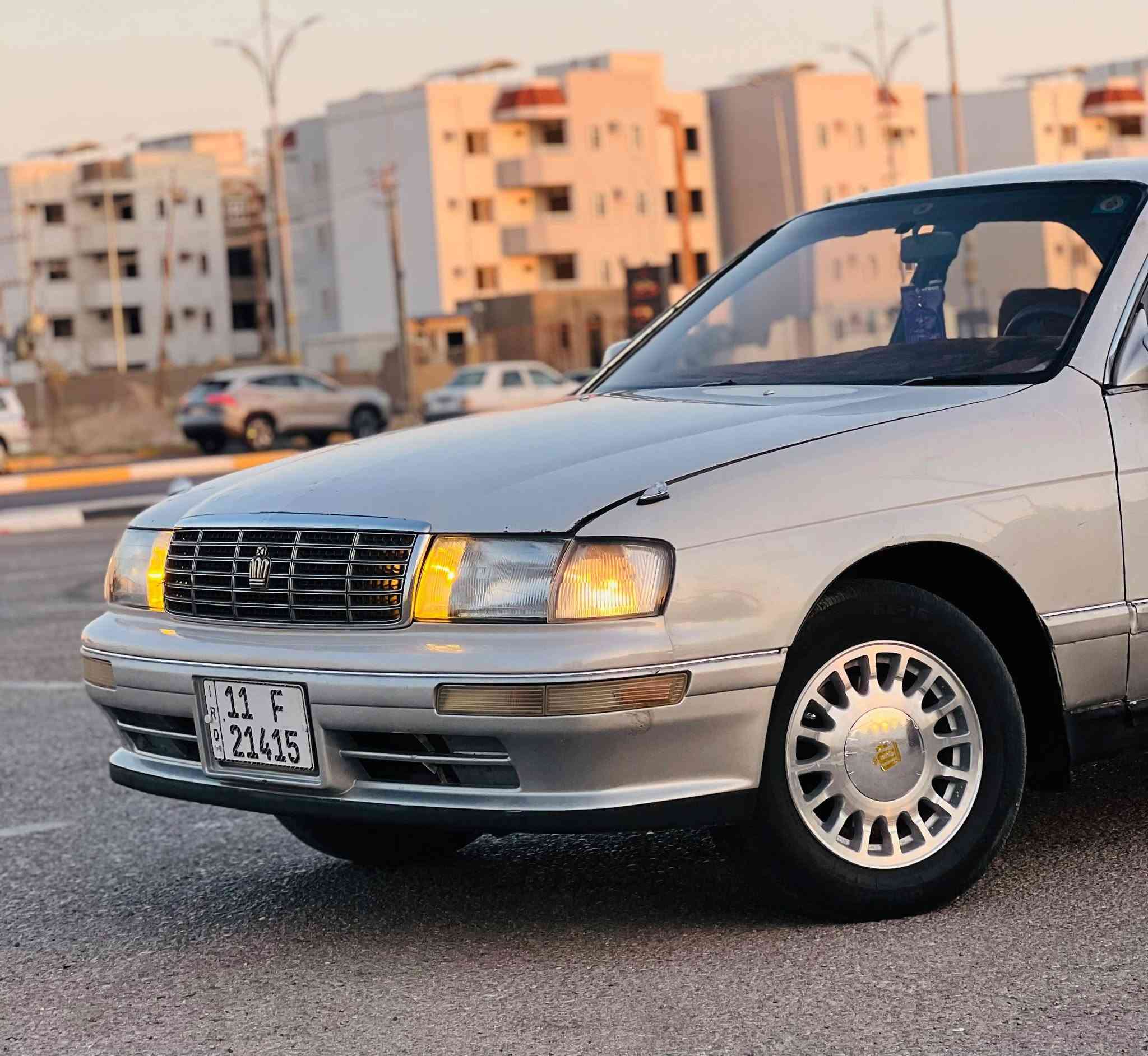 السلام عليكم بطه منفصل للبيع موديل 1995 رقم بغداد سنويه 2030 سياره كفاله من الگصه ونقل الجثه والعيب الشرعي والاصوليات السياره جاهزه مجهزه من حداديه تخم تاير كهربائيات تبريد غرفه جديده كير ومكينه 2500 العنوان كربلاء السعر 55 وبيها مجال للشراي للاستفسار على الرقم ***********
