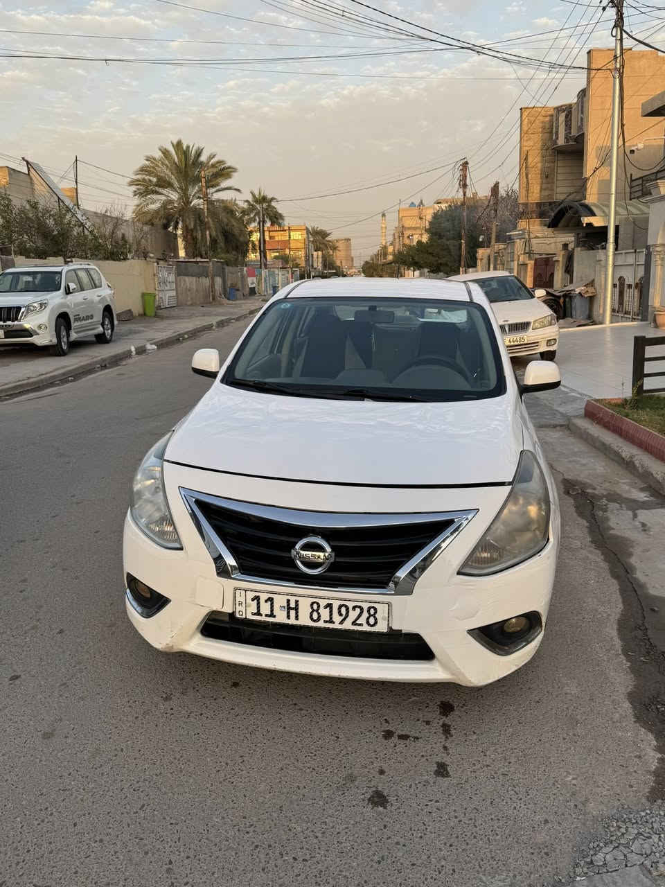 سلام عليكم للبيع فقط
نيسان صني هندي 
موديل 2019 
مكفوله من الصبغ والتبديل 
بيها 3 مكانات بارد 
السياره حلوه وناصبه 
رقمها بغداد الجديد 
كير مكينه نظيفات 
ماشيه 62 الف كيلو متر تقريباً 
مكانها بغداد 
السعر 108 ورقه وبيها مجال بسيط حك الجيه 
***********
