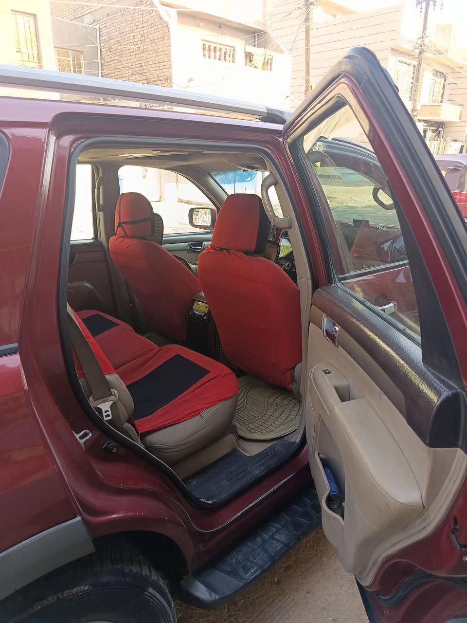 موهافي ٢٠٠٩ lx نص فول
محرك بانزين ٦ سلندر ٣٨٠٠ 
تبريد ثلاث قطع 
تايرات جدد صار فتره من شادهم 
سونار مرفق بالصور 
كهربائيات كلها شغاله 
رقم بغداد تحويل ثاني يوم سياره بأسمي 
شاشه كار بلي 
سياره بيها ملاحظات 
السعر ١١٦ قابل للتفاوض 
الموقع بغداد حي اور ***********
