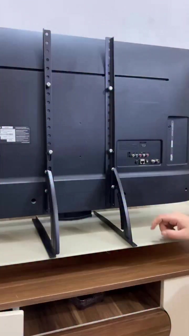 جديد مكتب ياسر العبيدي
الي عنده شاشه وفقد الارجل الخاصه بها وفرنا لكم ستاند لكل الشاشات جوكر وبحجمين  تواصل معنا واتساب 
***********
***********
