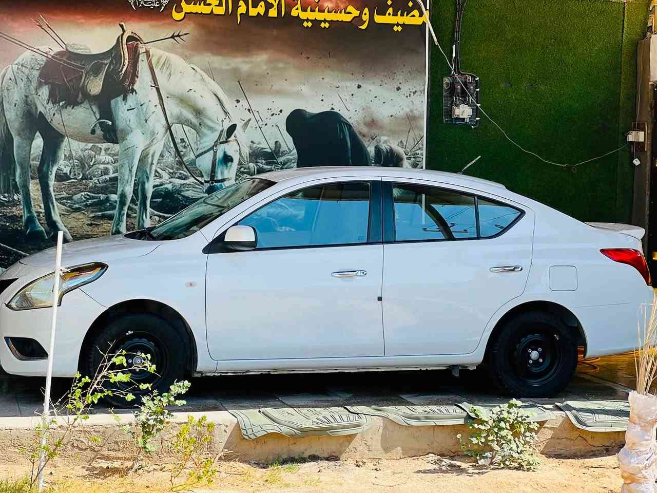 نيسان صني هندي مديل ٢٠٢٠ رقم اربيل السياره مكفوله كفاله عامه كير ومحرك والصبغ ولمعجون و البارد 
فقط الرصعات وخدوش بصيطات و خسفه بجاملغ موضح بلصوره 
الباقي مكفول كفاله عامه وين ما يعجبك افحص 

ماشيه.         90
تبريد ثلج 
حداديه نص عمر 
مكان السياره نجف              معروضه 105
وبيهة مجال 
***********

