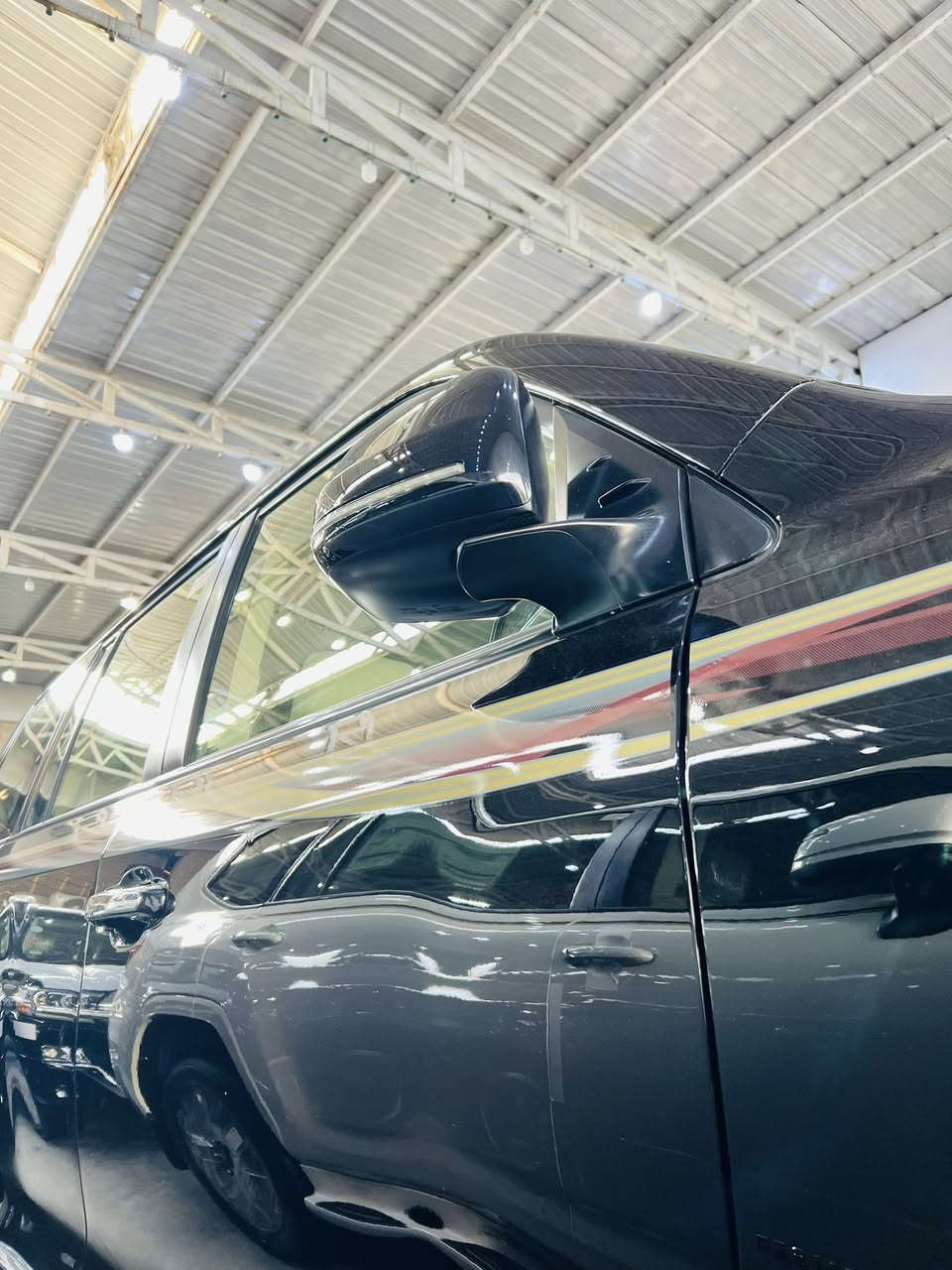 السلام عليكم

لاندكروز GX-R 

( بريم ) 

موديل :2019 

ماشية : 66km 

المواصفات 

فتحة 

بصمه 

تشغيل عن بعد 

كشنات كهرباء 

داخل بيجي 

تحكم ستيرن 

صاجات 

 3 قطع تبريد 

 7 راكب 

حساسات 

لايت زنون 

بلوجكتور 

زراك لايت 

لد امامي 

هوك سحب 

فور ويل 4x4

مكينة 6 سلندر 

 4000

مري شفط كهرباء 

اشاير بالمري 

دوسات 

ويل كب كروم 

نيكلات 

(رقم  بغداد الجديد ) 

ملاحظة: السياره مكفوله ماعدا نكره مسحوبه بل جهاز . 

السيارة جاهزة من كلشي بدون اي نقص . 

العنوان : بغداد 
الاستفسار : *********** ميثم
