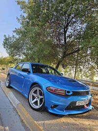 جارجر RT 5.7 2016 اريد اخرب لسوك شوفلي لون ولنضافه  لون مميز 💙 مميز💙💙 ...