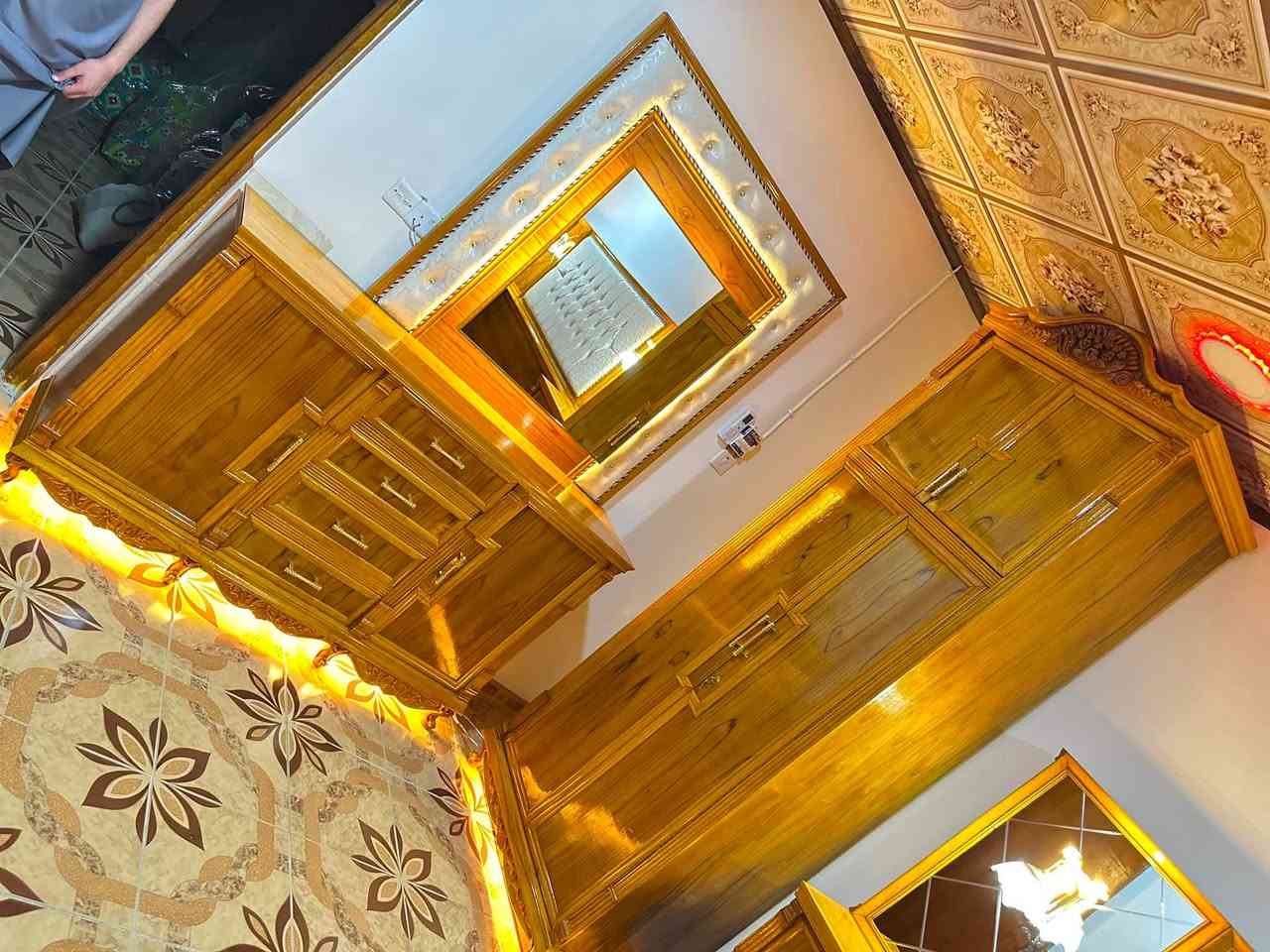 ✌السلام وعليكم 🙋
مثل ما🔨🔨🔨 عودناكم 🔨🔨🙋

يوميآ في 🔨🔨معمل نجارة الطارق الجليل 🔨🔨✌ل نجاره قرف الاخشاب،،🚪و الابواب ،🚪، الطلب، ،🚪 وفصال بوفيات ب جميع الانواع🚪🚪🔨✌  ب احدث الموديلات 🚪🔨🔨حسب🚪 🔨و يوجد كـادر متمرس للنجاره كافه الانواع من الاخشاب العام 🔨🔨😍😍😍و يوجد خدمه توصيل الئ البيت 🚐🚐🚐زورنا تجدون مايسركم انشالله 🚐

موقعنا الشرقاط

قرب الحدادين 🔨🔨🔨✌

بأداره.. محمود واخوانه 

***********

— مع ‏محمود الطارق‏.
