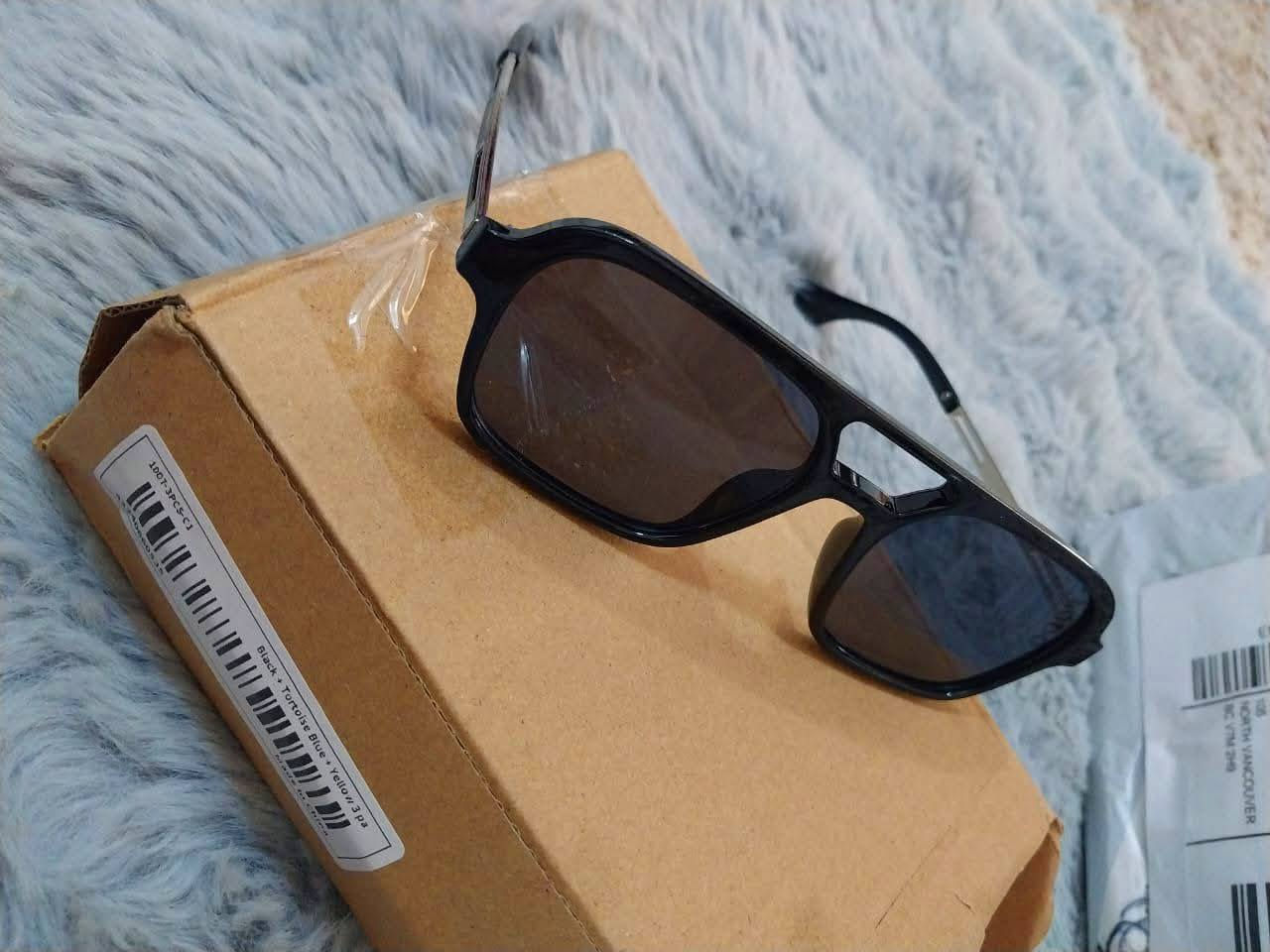 زوج نظارات اصليه كوالتي حيل عالي


**إذا كنت صاحب هذا الإعلان وتريد حذفه لأي سبب، رجاءا أرسل رسالة إلى الدعم الفني**