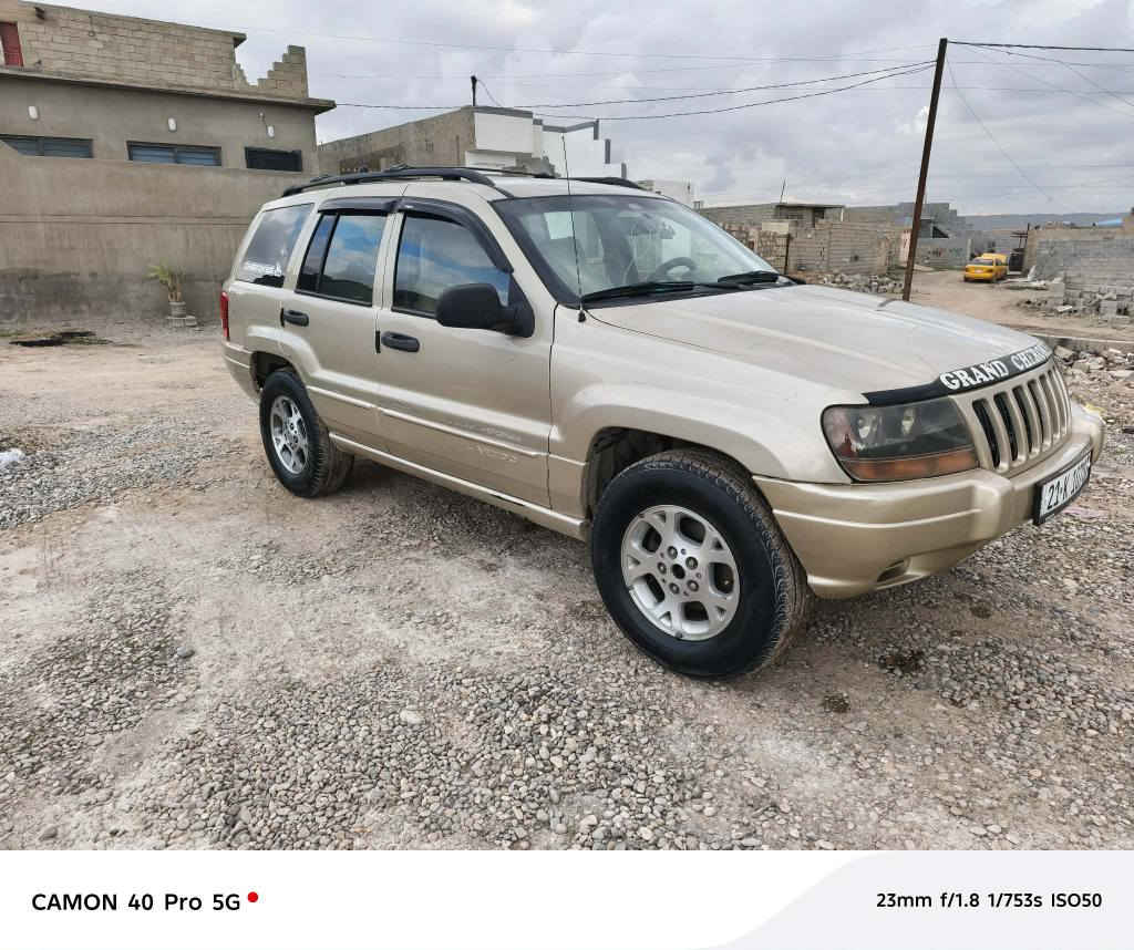 جێب نەفق مۆدیل 2000 سەنەوی و هەزەی تازەیە سەیارەکە زۆر جوان ڕاگیراوە گێڕو مەکینەو ئەکسل بەشەرت مەکینە شەشە تازە ناو گاعیە جوانی تێگیراوە چوار تایەی تازە تونو تۆڵە تەقەو ڕەقەی نیە دینار مەسرەفی نیە سەیارەکە بەخێک کراوە لەسەر ساغی بۆ جوانی لێدرو شتی پێوە نیە سەقفو شانی بەشەرت سعر 73 مجال 
0750 211 8373
0770 066 0090 كركوك, العراق
