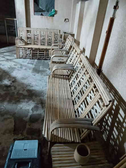 سلام عليكم لبيع ثنين كرويته تلاثه كراسي اربعه طبلات
سعر 225بي مجال
***********
