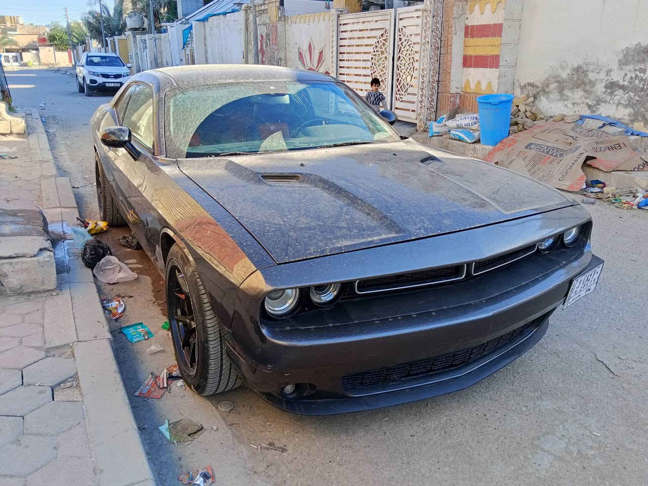 السلام عليكم للبيع جالنجر 2013رقم بغداد مكينة 3600 توني شاده سيارة نضيفه وجاهز العنوان ناصريه مركز الاتصال على الرقم ***********ما متواجد على فيس
