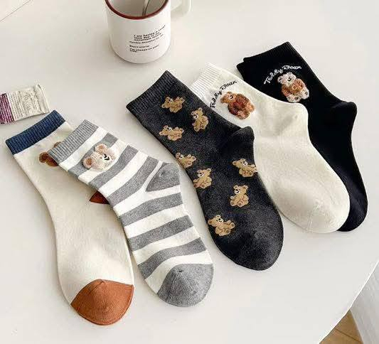 #الفهد_للأطفال
جواريب ولادي-بناتي
قياس بيبي-وسط-محير 
العنوان 🔴الصويرة-شارع النجمة-مقابل شموسة ومجاور حلويات الحمداني 
متوفر توصيل داخل الصويرة وكافة محافظات العراق
للاستفسار ***********
