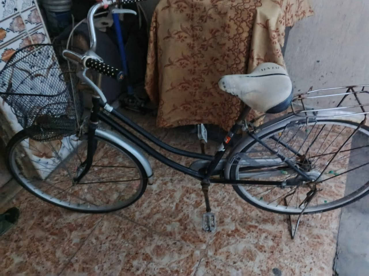 ‎بيسكل سياحي حجم 26  مستعمله سعر 80وبي مجال العنوان القبله‎ البصرة, العراق


**إذا كنت صاحب هذا الإعلان وتريد حذفه لأي سبب، رجاءا أرسل رسالة إلى الدعم الفني**