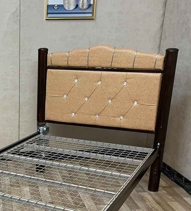 سرير نفر 

 سرير حديد قوي وجاهز للاستخدام.

قياس السرير 90*190سم

مناسب للي يدور شي مرتب بسعر مناسب.

 السعر 70
متوفر خدمه توصيل بغداد, العراق


**إذا كنت صاحب هذا الإعلان وتريد حذفه لأي سبب، رجاءا أرسل رسالة إلى الدعم الفني**