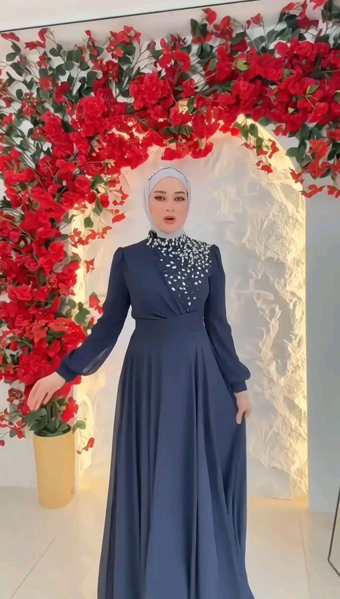 عليج بداعت امج عليج بضلوع زهراء انشاء الله تنطيج امرادج ..... اي وحده عدها امراد انشاء الله ينطيها مرادها بس اريد منجن بنات ( علقلي شكد ما تكدرن لأن هذا باب رزقي) ......ملاحضة::: هذا تصوير حقيقي للملابس. متوفر خدمة توصيل لجميع محافظات العراق


**إذا كنت صاحب هذا الإعلان وتريد حذفه لأي سبب، رجاءا أرسل رسالة إلى الدعم الفني**