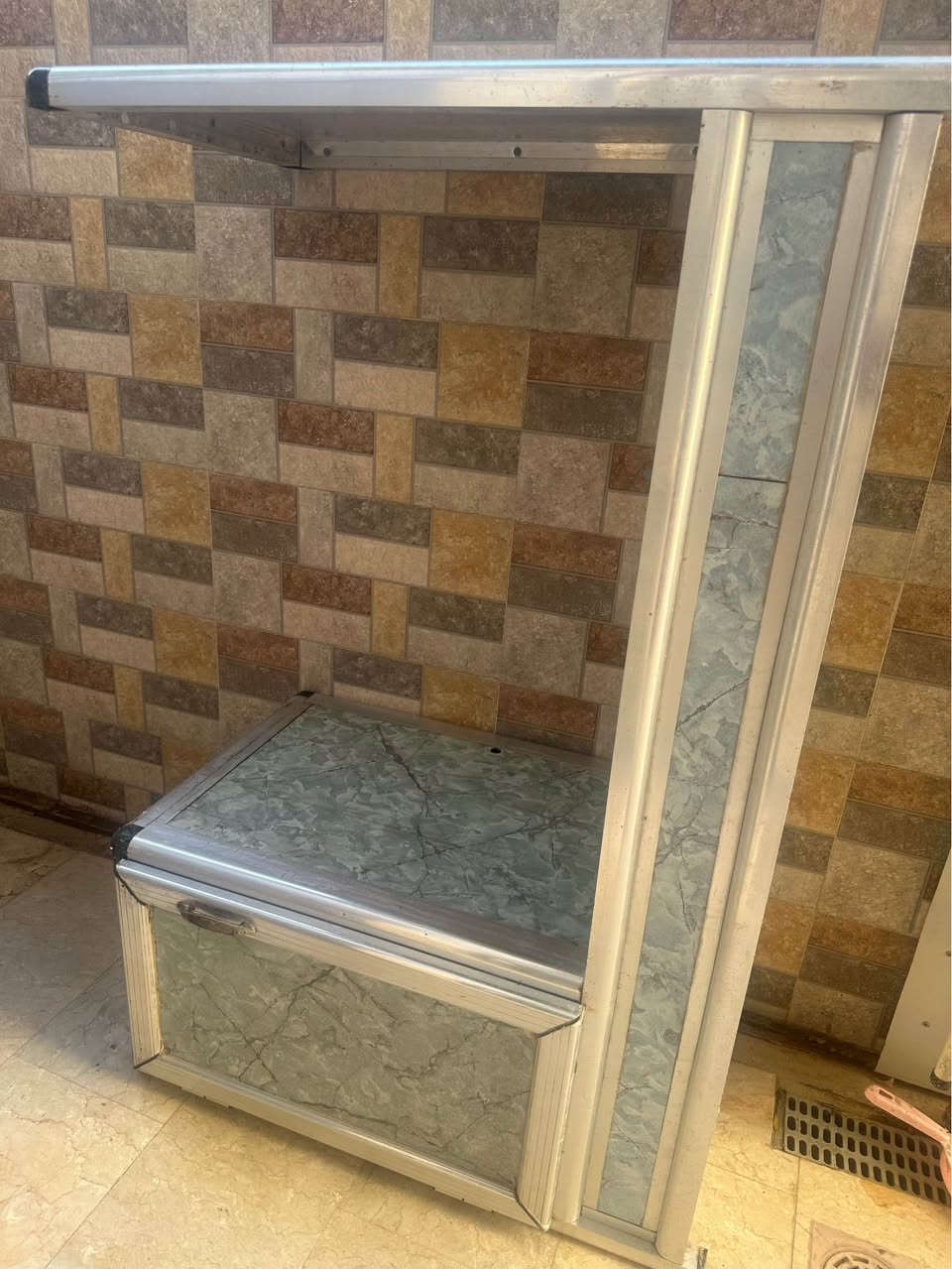 طباخ للبيع صنع في مصر شركة كريازي للصناعات الهندسية
كل العيون شغاله ويجي وياه بيت المنيوم 

*********** عمارة, ميسان
