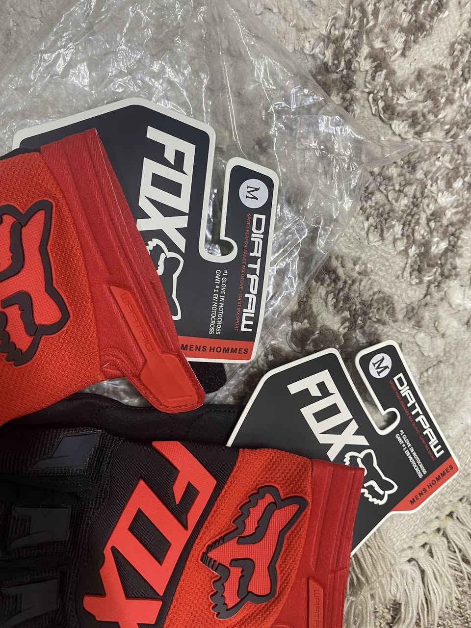 متوفر
السعر ١٥ الف 
قطعتين


**إذا كنت صاحب هذا الإعلان وتريد حذفه لأي سبب، رجاءا أرسل رسالة إلى الدعم الفني**