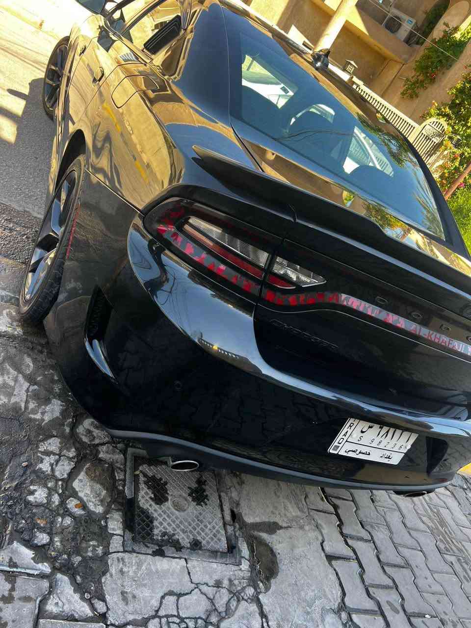 السلام عليكم دوج جارجر جارجر 2021 جيتي GT  بلاك ادشن سوبر تركشن شفتات ستيرن كشن حضن  نضام سبورت حساسات كامره دواره شاشه كبيره ماشيه 59 كم  صدر امامي خلفي جديد تخم تاير قبل شهر باتري جديد ضرر صحطي بنيد فقط بدون دواخل حادثه صطحي كلش بسيط حادثه السعر 235 وبيه مجال  السياره ع ايدي رقم بغداد بأسمي العنوان بغداد الدروه  اي استفسار اتصل ‭*********** بغداد, العراق
