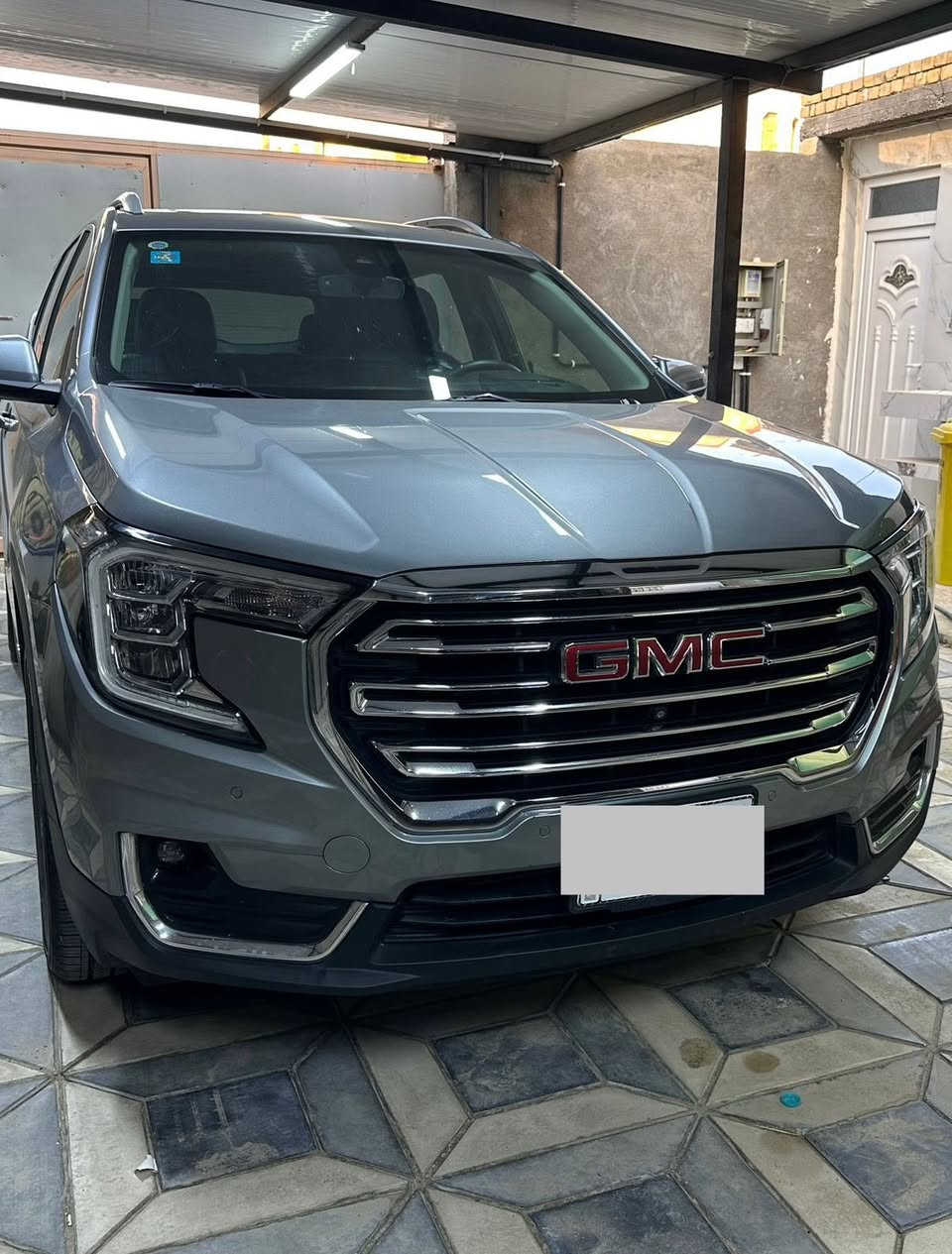 بيع مستعجل 👋
جمسي تيران SLT-2 2023
الفئة: SLT-2 فول مواصفات
عداد المسافة: 30 الف كيلو متر
اللون: سلفر
المحرك: 4 سلندر 1500 توربو
حادث السيارة: تقرير مياه امطار جديدة بالكارتون قطرة ماي ماكو بداخلها
رقم الشاصي: 3GKALPEGXPL127883
المواصفات: بانوراما - حساسات امامية - حساسات خلفية - 5 كامرات - كشافات - ويل كب حجم 19 - اشاير بالمرايا - رادار امامي + جانبي + خلفي - تشغيل عن بعد - صندوق كهرباء - داتا شو - كشنات جلد - سستم صوت BOSE - كشن خزن ميموري - كشنات كهربائية - تدفئة كشنات - تدفئة ستيرن - هزاز بالكشن
كل ملحقاتها موجوده من سبير والعدة وحتى الارضيات الاصلية مال الشركة موجودة

السعر: 200$ ورقة وبيها مجال
مكاني: بصرة
الشراي يتصل على الرقم : ***********
