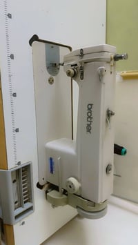 مكينة خياط • أصلية • مستعملة