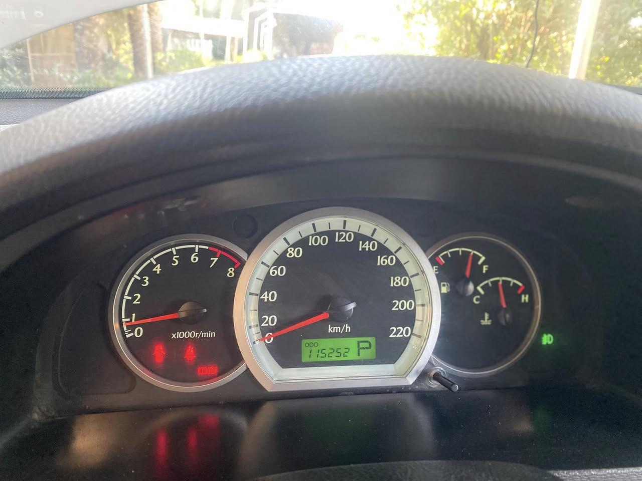 السلام عليكم اوبتره موديل 2012 السياره خليجيه استلام شركه عله أيد وحده السياره متروكه صار 3 سنوات ماشيه 115 الف حقيقي كير محرك مكفولات حداديه صدر كله جديد عليها ادامه كامله سيرفس  رقم بغداد صدامي السعر 80 وبيع مجال قليل مكاني بغداد الدوره
لاستفسار *********** واتساب  هم موجود
