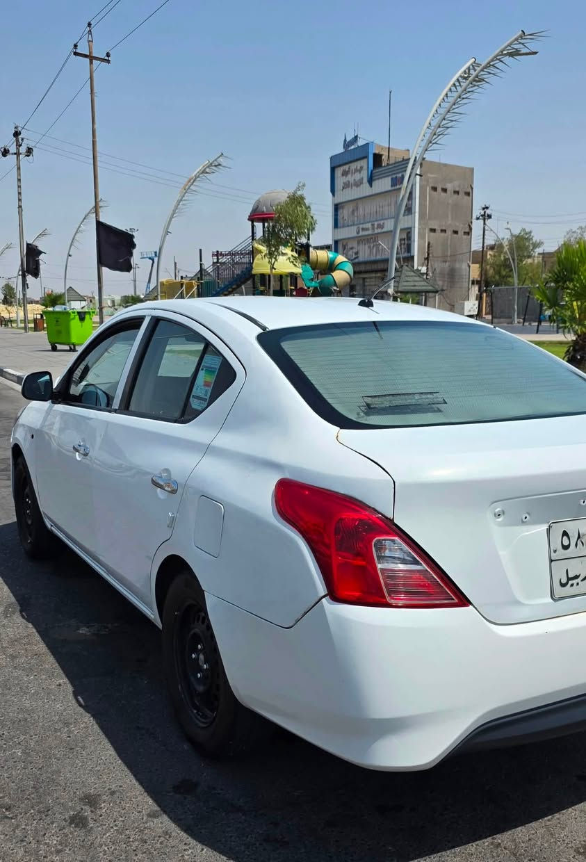السلام عليكم
نيسان سني 2020 هندي 
السياره مبدل بيها جاملغات اماميات اثنينهن + بنيد + باب السايق 
مدكر خلفي جهت السايق راجع حار 
ايرباك استيرن ودشبول طاك 
السعررررررر 77 وبيهه مجال بسيط 

رقم اربيل والسنويه منتهيه باسم شركة

ابيع كوم حديد للعلم الضربه ما واصله دواخل

معمره وجاهزه حداديه جديده تخم تاير جديد تبريد فول🧊 ما بيها اي نقص السياره

***********
